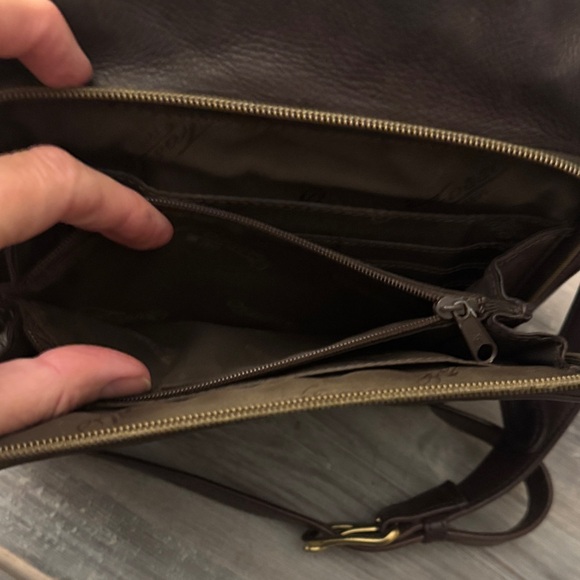 Fossil Vintage 75082 Dark Brown Soft Leather Crossbody Bag - Picture 5 of 15